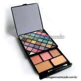 Kit sombras e blush